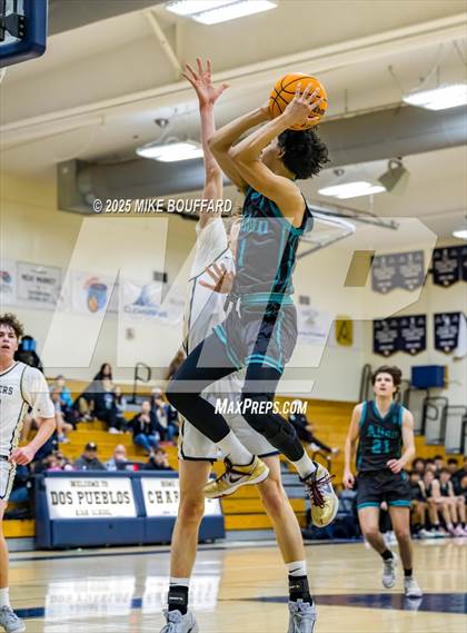Thumbnail 2 in Aliso Niguel vs Dos Pueblos (CIF-SS D2A Round 1 Playoff) photogallery.