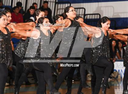 Thumbnail 2 in Sam Rayburn vs. Brennan (McDonald's Texas Invitational) photogallery.