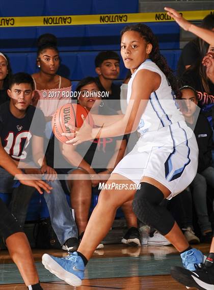 Thumbnail 1 in Sam Rayburn vs. Brennan (McDonald's Texas Invitational) photogallery.