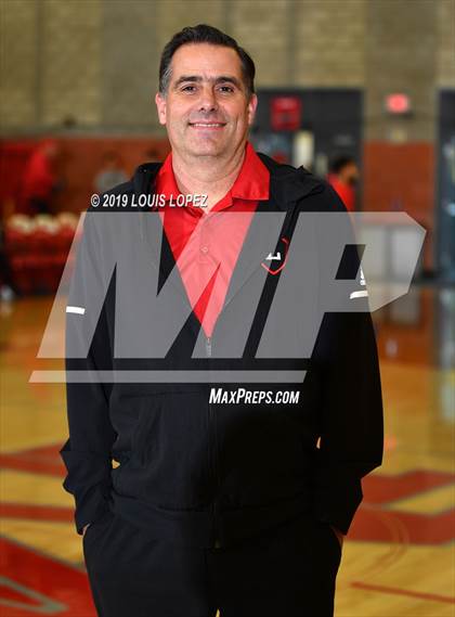 Thumbnail 2 in Orange Lutheran vs. Dos Pueblos (Nike Extravaganza) photogallery.