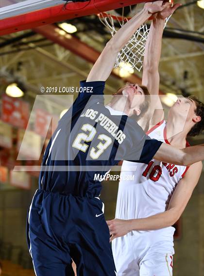 Thumbnail 3 in Orange Lutheran vs. Dos Pueblos (Nike Extravaganza) photogallery.