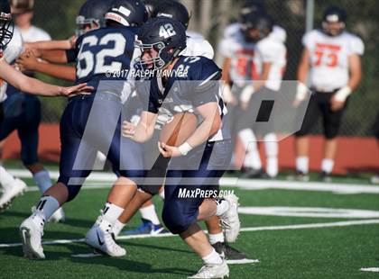 Thumbnail 3 in Medina Valley vs. Boerne-Champion photogallery.