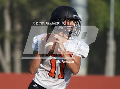 Thumbnail 2 in Medina Valley vs. Boerne-Champion photogallery.