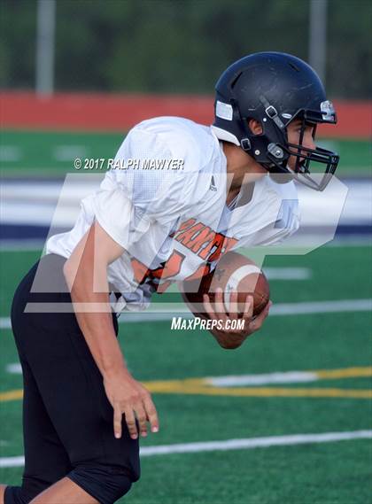 Thumbnail 2 in Medina Valley vs. Boerne-Champion photogallery.