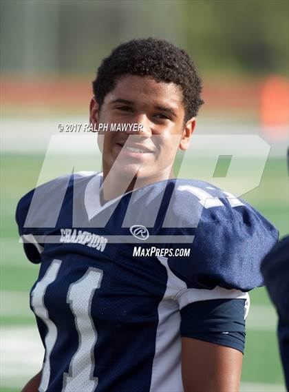 Thumbnail 2 in Medina Valley vs. Boerne-Champion photogallery.