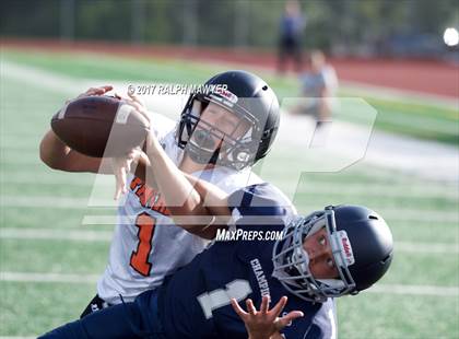 Thumbnail 3 in Medina Valley vs. Boerne-Champion photogallery.
