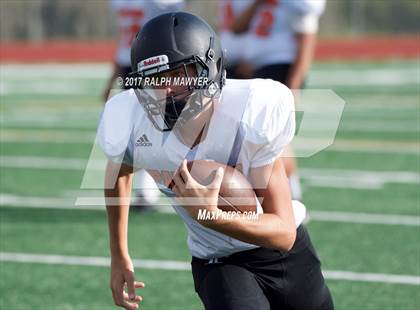 Thumbnail 2 in Medina Valley vs. Boerne-Champion photogallery.