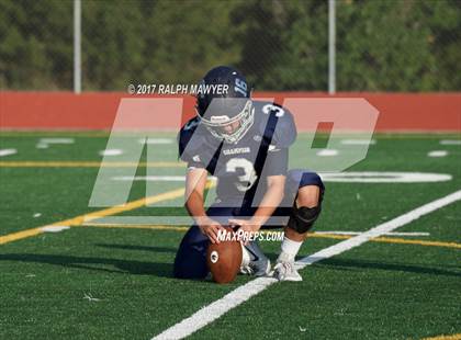 Thumbnail 1 in Medina Valley vs. Boerne-Champion photogallery.