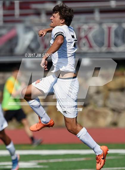 Thumbnail 3 in Mamaroneck vs Suffern (Westchester/Rockland Challenge) photogallery.