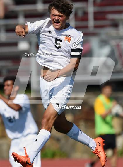 Thumbnail 1 in Mamaroneck vs Suffern (Westchester/Rockland Challenge) photogallery.