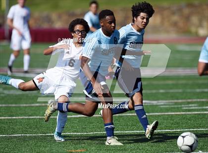 Thumbnail 3 in Mamaroneck vs Suffern (Westchester/Rockland Challenge) photogallery.