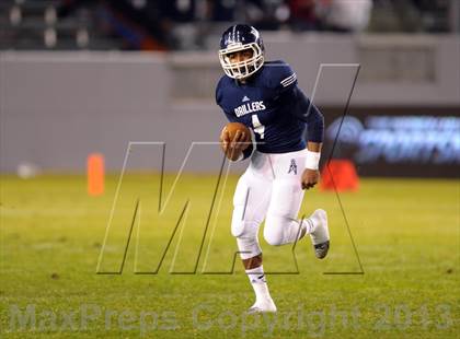 Thumbnail 2 in Del Oro vs. Bakersfield (CIF State D1 Final) photogallery.