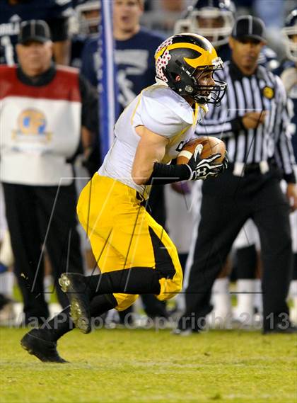 Thumbnail 3 in Del Oro vs. Bakersfield (CIF State D1 Final) photogallery.