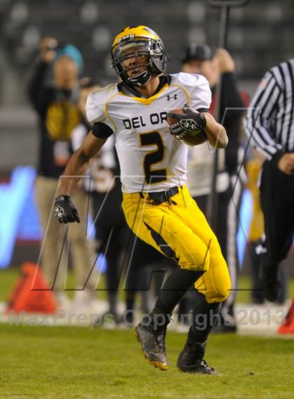 Thumbnail 3 in Del Oro vs. Bakersfield (CIF State D1 Final) photogallery.