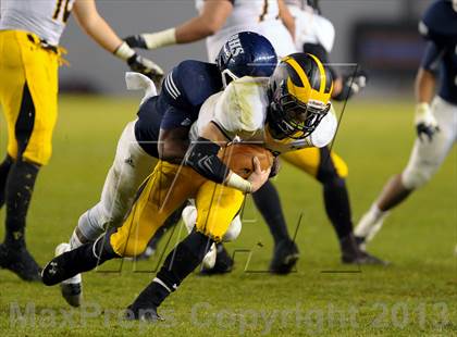 Thumbnail 1 in Del Oro vs. Bakersfield (CIF State D1 Final) photogallery.