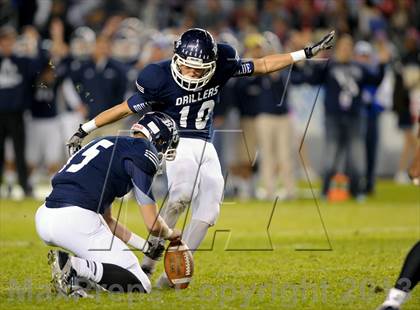 Thumbnail 3 in Del Oro vs. Bakersfield (CIF State D1 Final) photogallery.