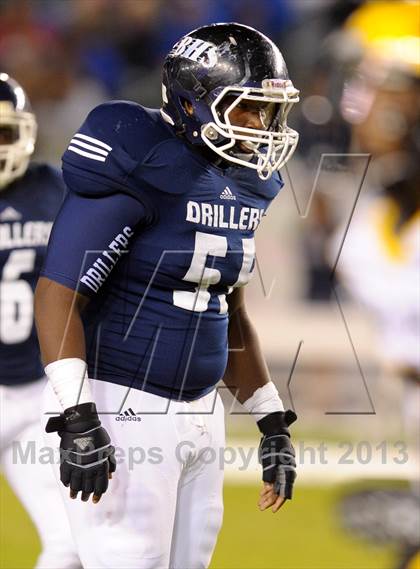 Thumbnail 2 in Del Oro vs. Bakersfield (CIF State D1 Final) photogallery.