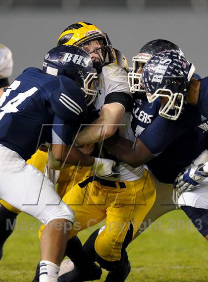 Thumbnail 1 in Del Oro vs. Bakersfield (CIF State D1 Final) photogallery.