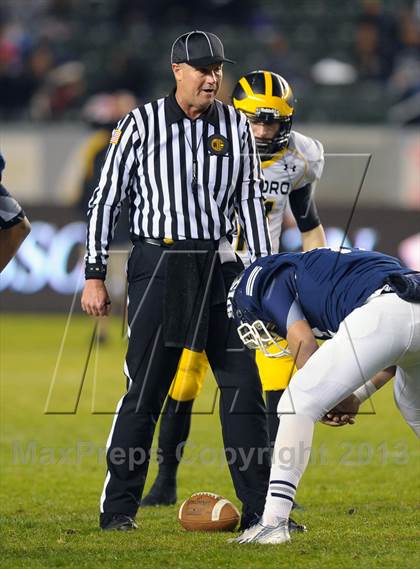 Thumbnail 3 in Del Oro vs. Bakersfield (CIF State D1 Final) photogallery.