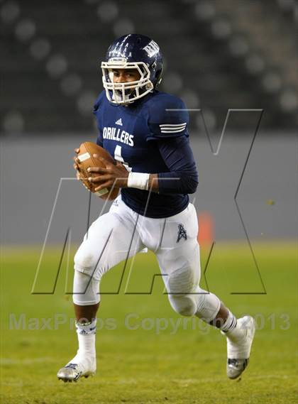 Thumbnail 3 in Del Oro vs. Bakersfield (CIF State D1 Final) photogallery.