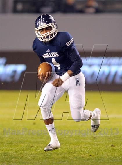 Thumbnail 3 in Del Oro vs. Bakersfield (CIF State D1 Final) photogallery.
