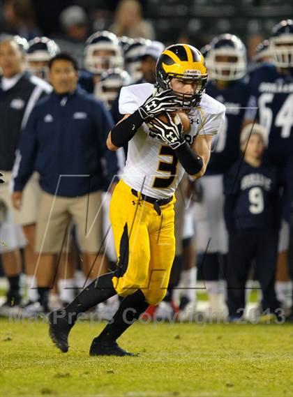 Thumbnail 1 in Del Oro vs. Bakersfield (CIF State D1 Final) photogallery.