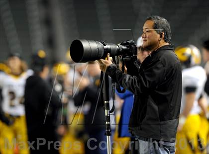 Thumbnail 3 in Del Oro vs. Bakersfield (CIF State D1 Final) photogallery.