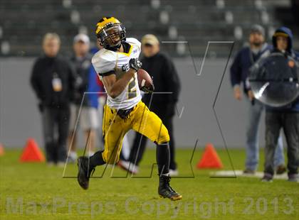 Thumbnail 2 in Del Oro vs. Bakersfield (CIF State D1 Final) photogallery.