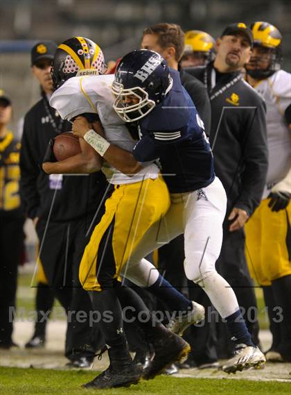 Thumbnail 3 in Del Oro vs. Bakersfield (CIF State D1 Final) photogallery.