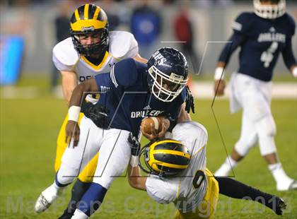 Thumbnail 3 in Del Oro vs. Bakersfield (CIF State D1 Final) photogallery.
