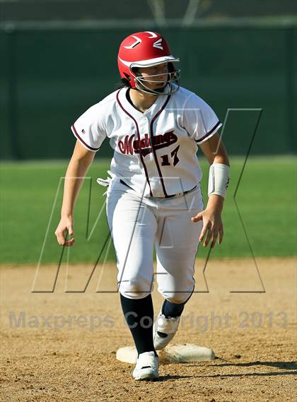 Thumbnail 2 in Tulare Western vs Frazier Mountain (Mira Monte Invitational Final) photogallery.