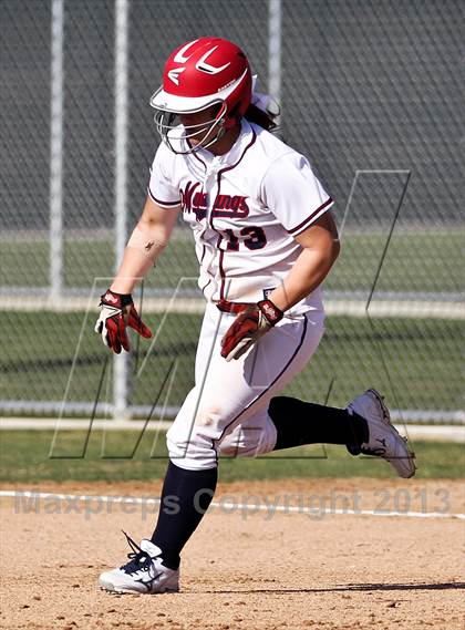 Thumbnail 2 in Tulare Western vs Frazier Mountain (Mira Monte Invitational Final) photogallery.