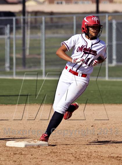Thumbnail 1 in Tulare Western vs Frazier Mountain (Mira Monte Invitational Final) photogallery.