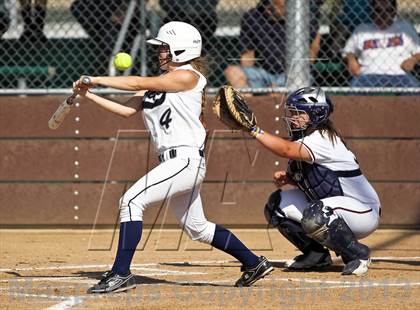 Thumbnail 3 in Tulare Western vs Frazier Mountain (Mira Monte Invitational Final) photogallery.