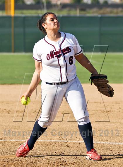 Thumbnail 2 in Tulare Western vs Frazier Mountain (Mira Monte Invitational Final) photogallery.