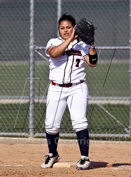 Thumbnail 3 in Tulare Western vs Frazier Mountain (Mira Monte Invitational Final) photogallery.