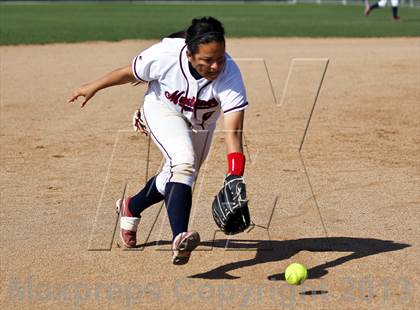 Thumbnail 3 in Tulare Western vs Frazier Mountain (Mira Monte Invitational Final) photogallery.