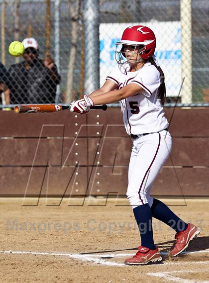 Thumbnail 2 in Tulare Western vs Frazier Mountain (Mira Monte Invitational Final) photogallery.