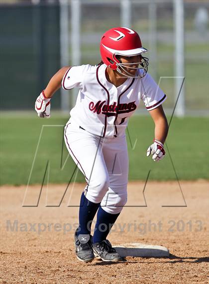 Thumbnail 1 in Tulare Western vs Frazier Mountain (Mira Monte Invitational Final) photogallery.