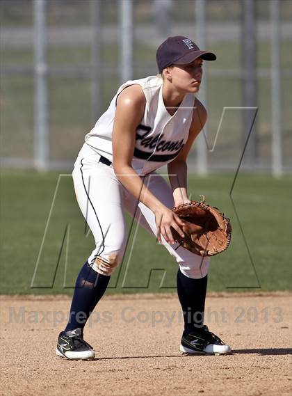 Thumbnail 3 in Tulare Western vs Frazier Mountain (Mira Monte Invitational Final) photogallery.