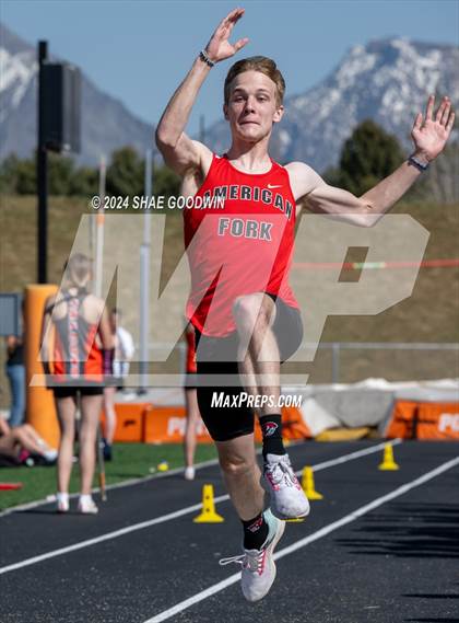 Thumbnail 1 in Skyridge Tri Meet (Long Jump) photogallery.