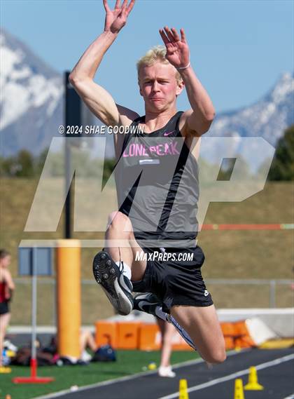 Thumbnail 1 in Skyridge Tri Meet (Long Jump) photogallery.