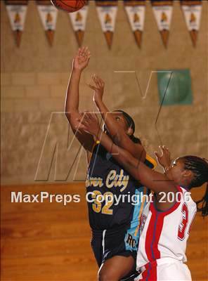 Thumbnail 3 in River City vs. Christian Brothers (Lincoln Invitational) photogallery.