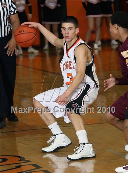 Thumbnail 3 in Mt. Vernon @ Mamaroneck photogallery.