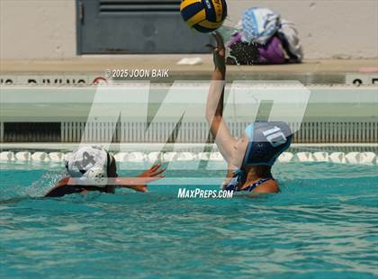 Thumbnail 2 in Moreau Catholic @ Hillsdale (Battle of the Bay) photogallery.