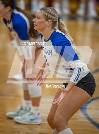Thumbnail 2 in Marian @ Lincoln East photogallery.