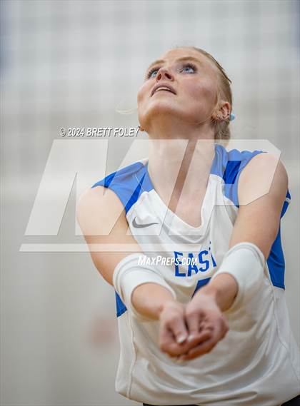 Thumbnail 2 in Marian @ Lincoln East photogallery.