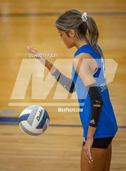 Thumbnail 3 in Marian @ Lincoln East photogallery.