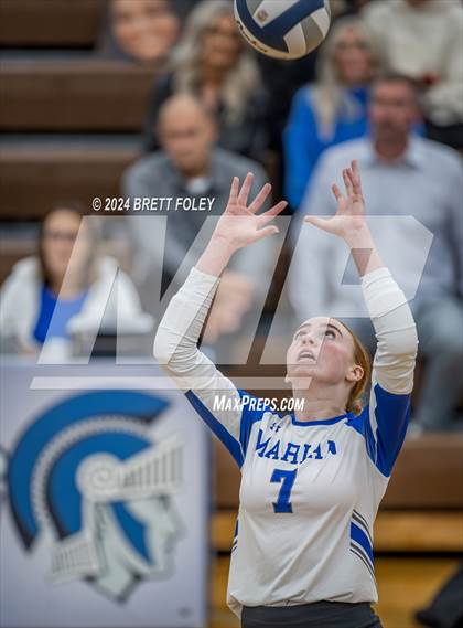 Thumbnail 3 in Marian @ Lincoln East photogallery.