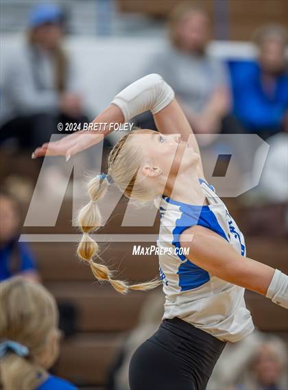 Thumbnail 2 in Marian @ Lincoln East photogallery.